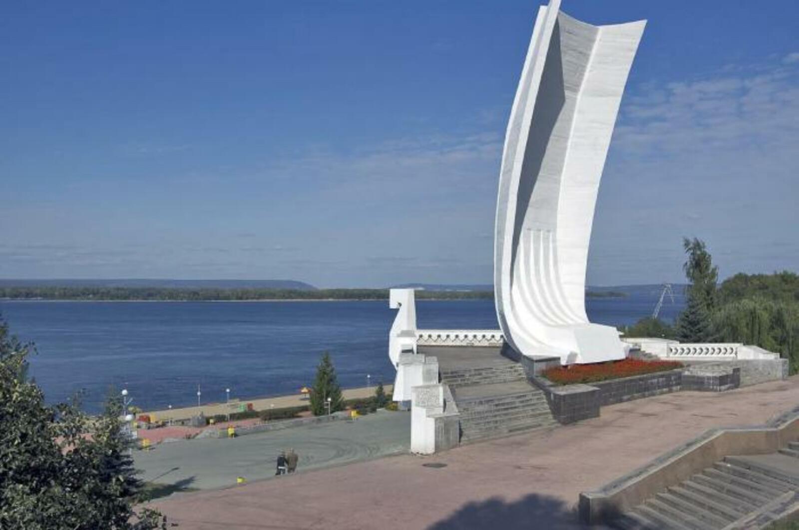 ПАМЯТНЫЙ ЗНАК "ЛАДЬЯ"