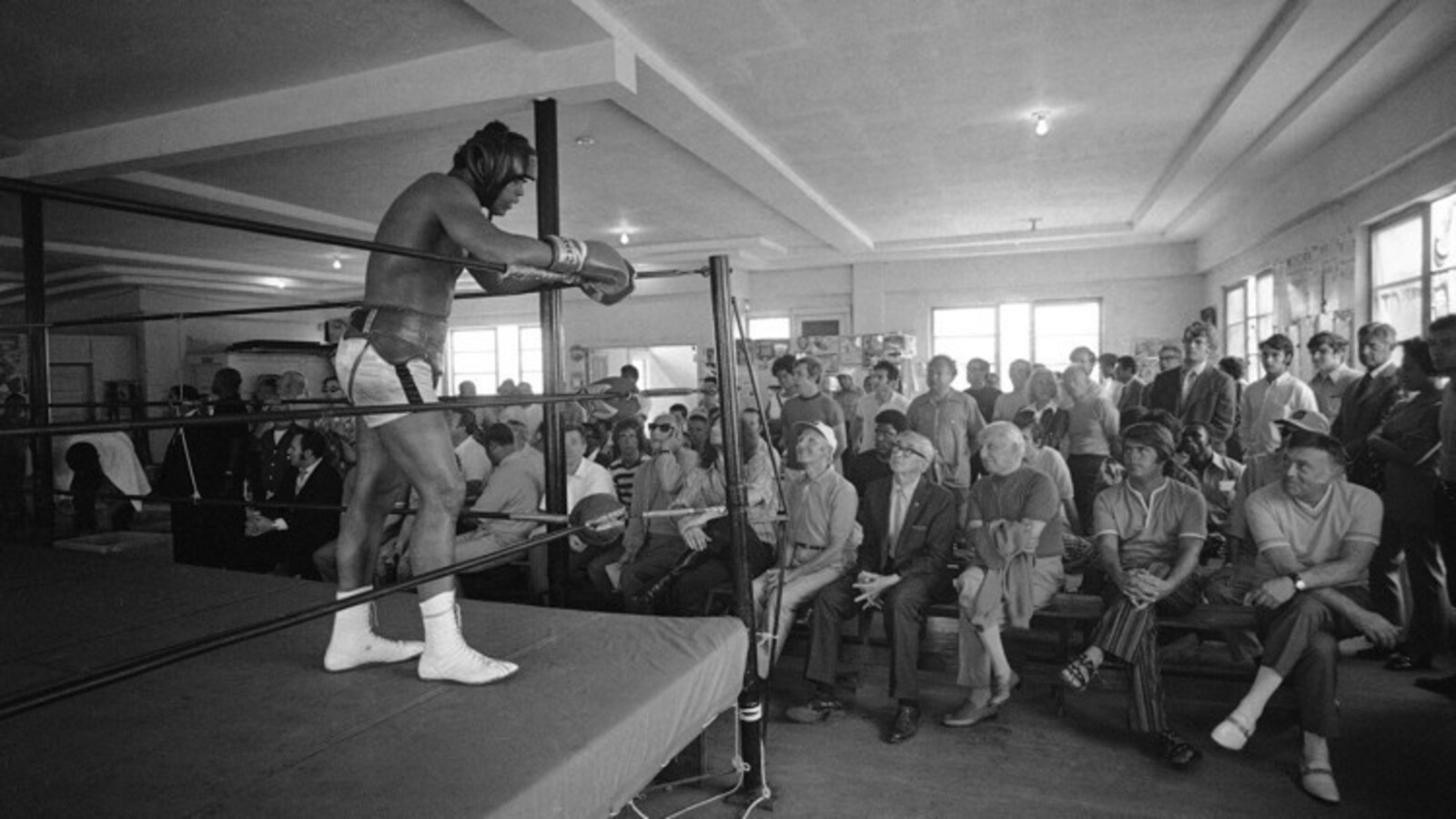 47-Old 5th Street Gym Site/Muhammad Ali (Right)