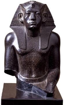 A statue of Pharaoh Amenemhat III
